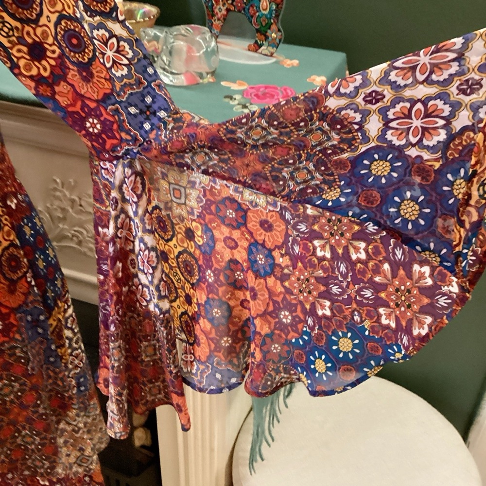 MSK Boho Floral Print Dress With 3/4 Bell sleeves - Picture 3 of 4